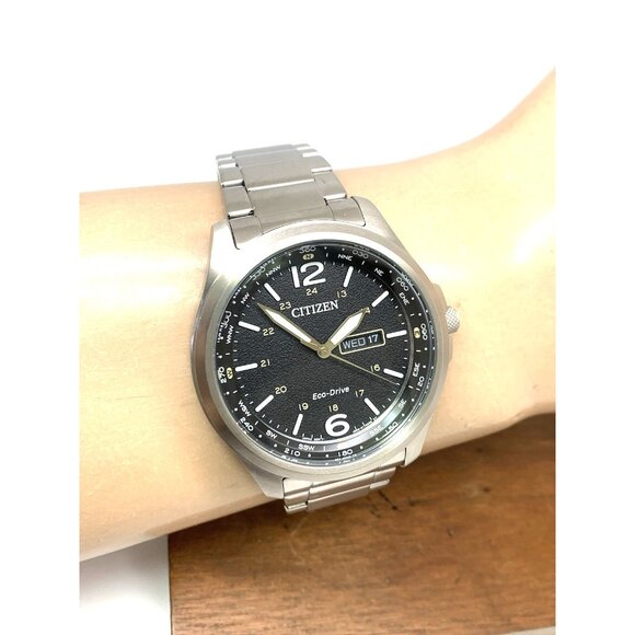 Citizen Men's Watch AW0110-58E Eco Drive Black Dial Day Date Silver Steel 44mm - Picture 12 of 15